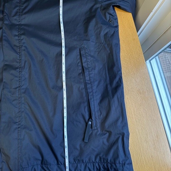 Helly Hansen woman’s light weight jacket - Picture 6 of 7